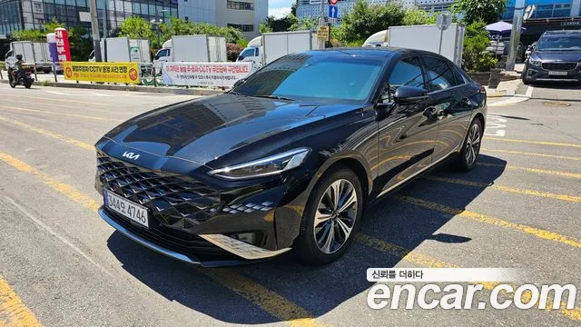 Kia K8 Hybrid Signature