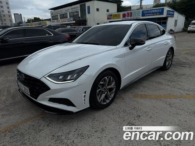 Hyundai Sonata (DN8) 2.0 Premium