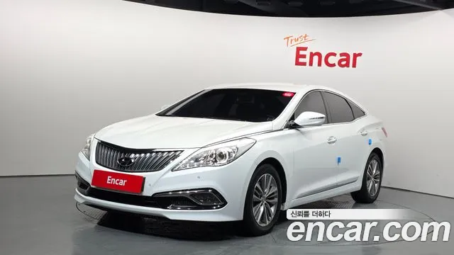 Hyundai Grandeur HG HG240