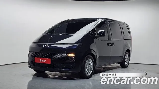 Hyundai Staria 3