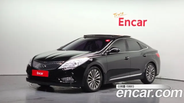 Hyundai Grandeur HG HG240