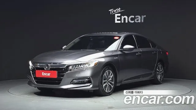 Honda Accord 10 2.0 Hybrid EX-L