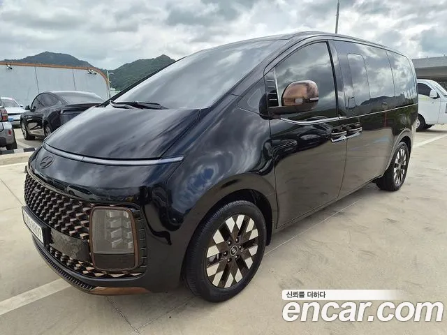 Hyundai Staria 9 Inspiration