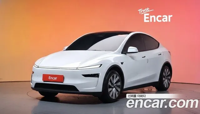Tesla Y RWD