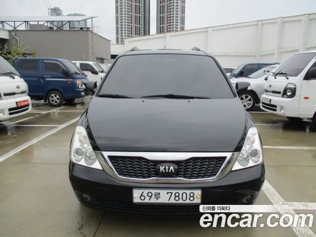 Kia Carnival R Carnival GLX
