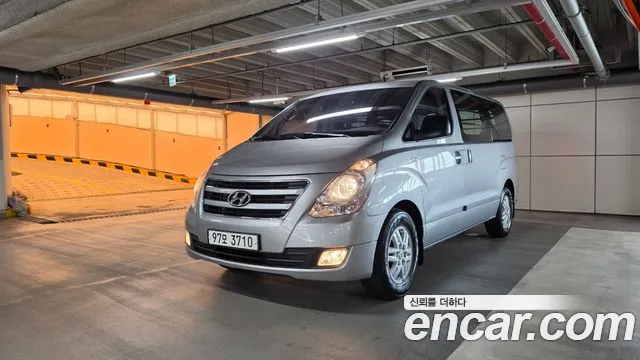 Hyundai Grand Starex 3