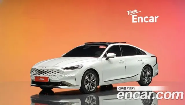 Kia K8 Hybrid Signature