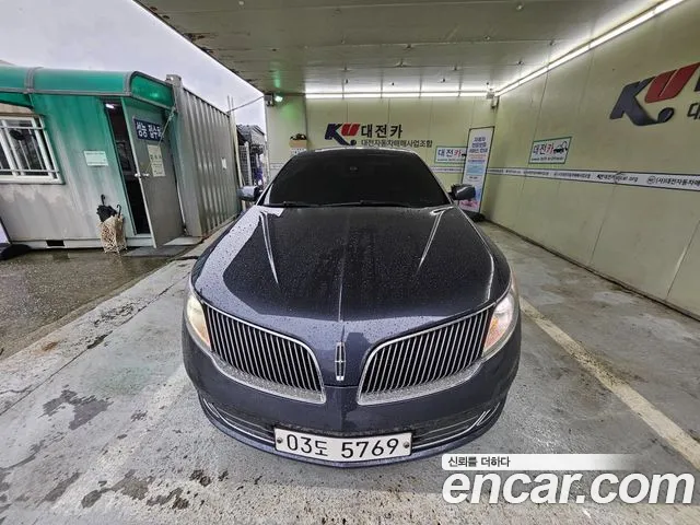 Lincoln MKS 3.7