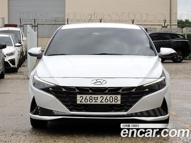 Hyundai Avante (CN7) 1.6