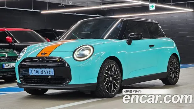 MINI Cooper 4 SE