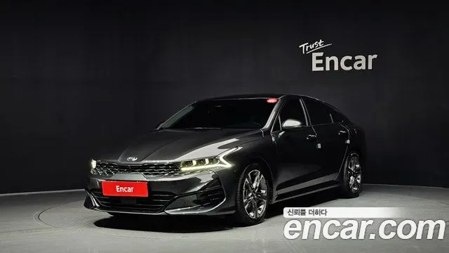 Kia K5 III 2.0 Signature