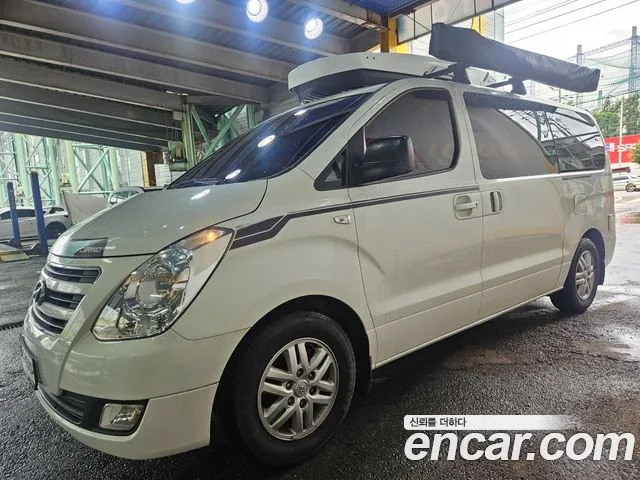 Hyundai Grand Starex