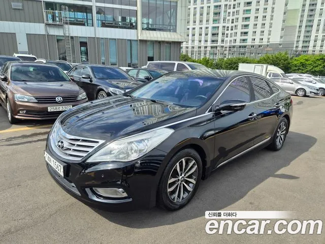 Hyundai Grandeur HG HG240