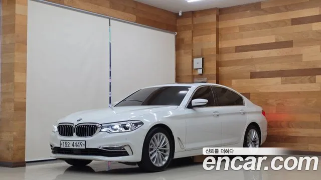 BMW 5 (G30) 530i