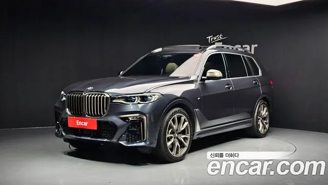 BMW X7 (G07) M50i 6