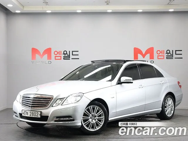 Mercedes-Benz E- W212 E300