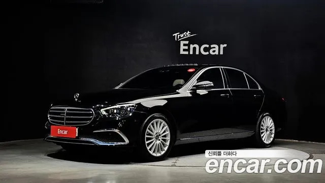 Mercedes-Benz E- W213 E220d 4MATIC Exclusive