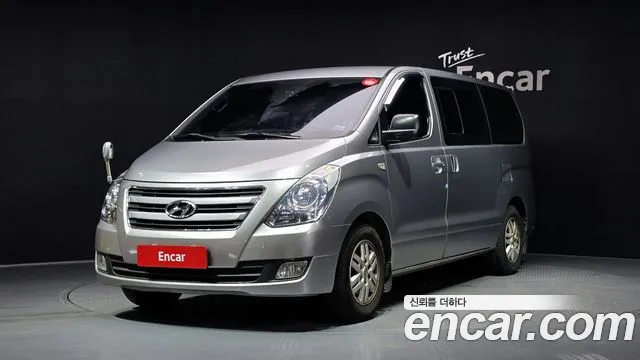 Hyundai Grand Starex 12