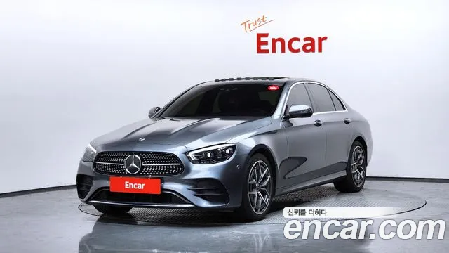 Mercedes-Benz E- W213 E220d 4MATIC AMG Line