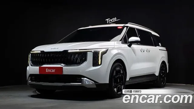 Kia The New Carnival 4 HEV 9 Noblesse