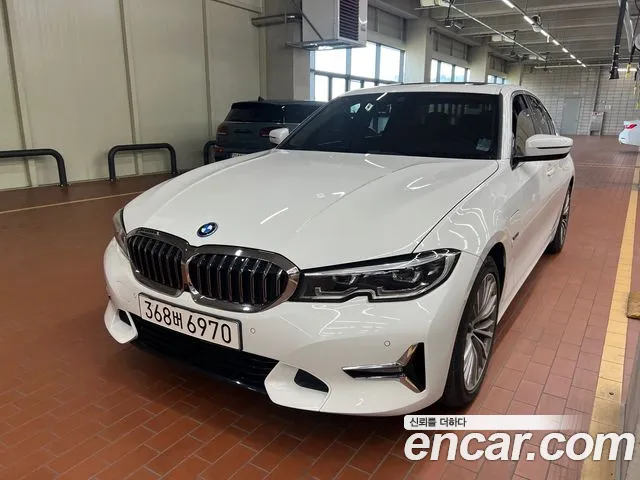 BMW 3 (G20) 330e