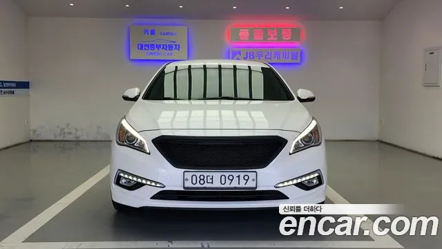 Hyundai LF Sonata 2.0