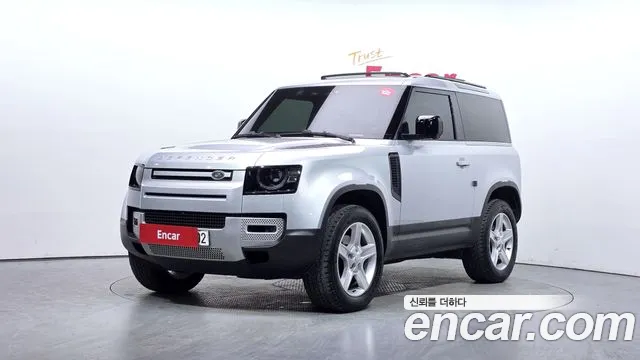 Land Rover Defender (L663) 90 D250 SE
