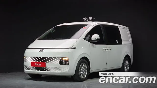 Hyundai Staria 5