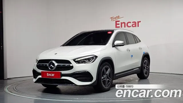 Mercedes-Benz GLA- H247 GLA250 4MATIC