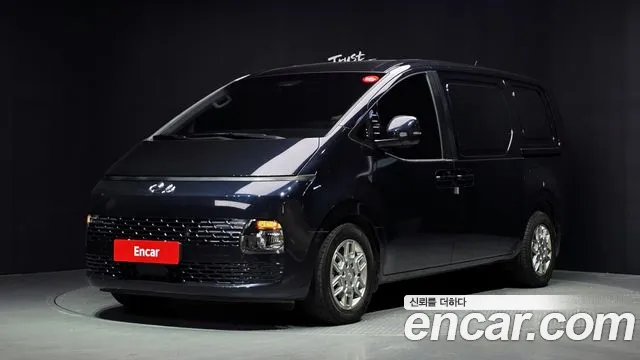 Hyundai Staria 3