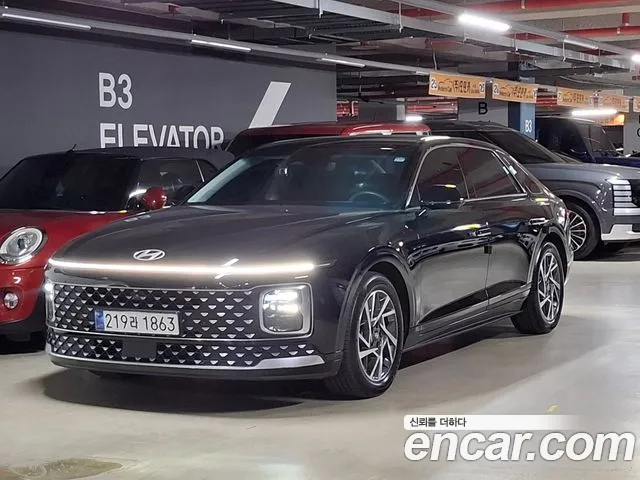 Hyundai Grandeur (GN7) 2.5 Gasoline 2WD Premium