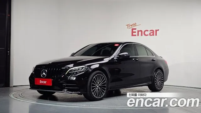 Mercedes-Benz C- W205 C220 d 4MATIC AMG Line
