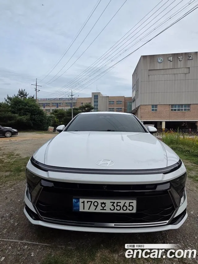 Hyundai Sonata Hybrid(DN8) Inspiration
