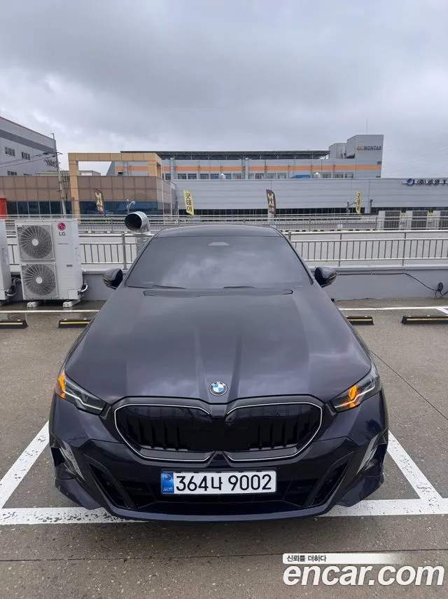BMW 5 (G60) 520i M