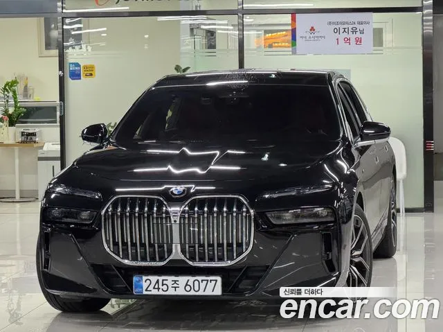 BMW 7 (G70) 740i xDrive M