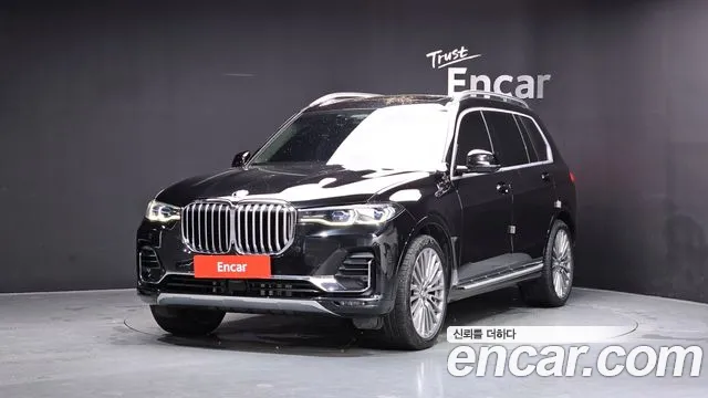 BMW X7 (G07) xDrive 40i 6