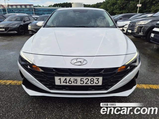 Hyundai Avante (CN7) 1.6