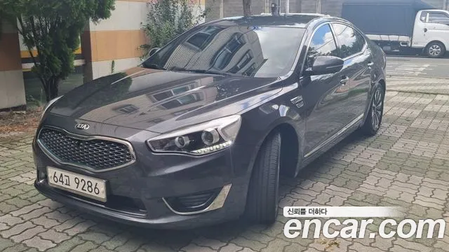 Kia K7 Hybrid 700h Prestige