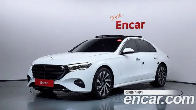 Mercedes-Benz E- W214 E300 4MATIC Exclusive