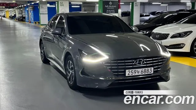 Hyundai Sonata Hybrid (DN8)