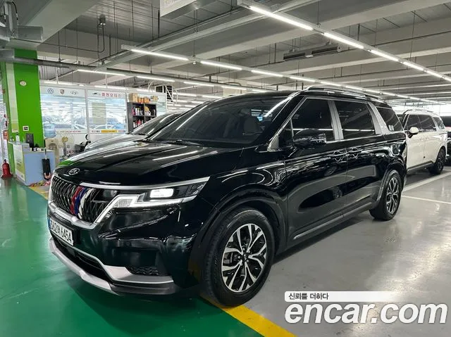 Kia Carnival 4 9 Prestige