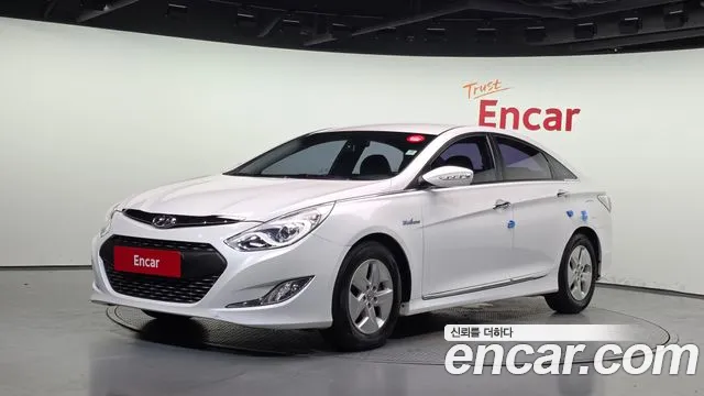 Hyundai Sonata Hybrid 2.0