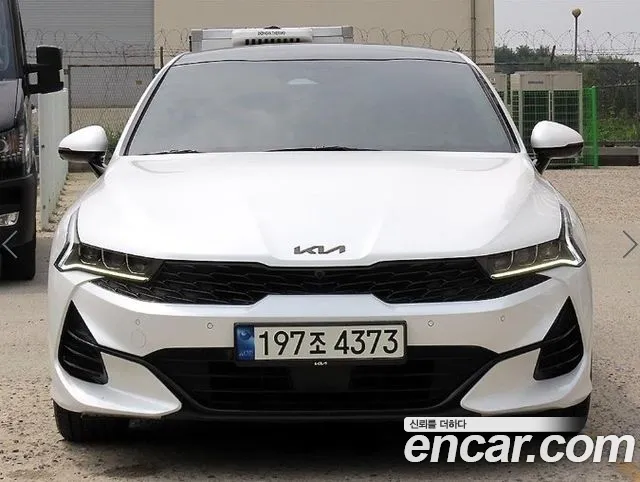 Kia K5 III 2.0 LPI Signature