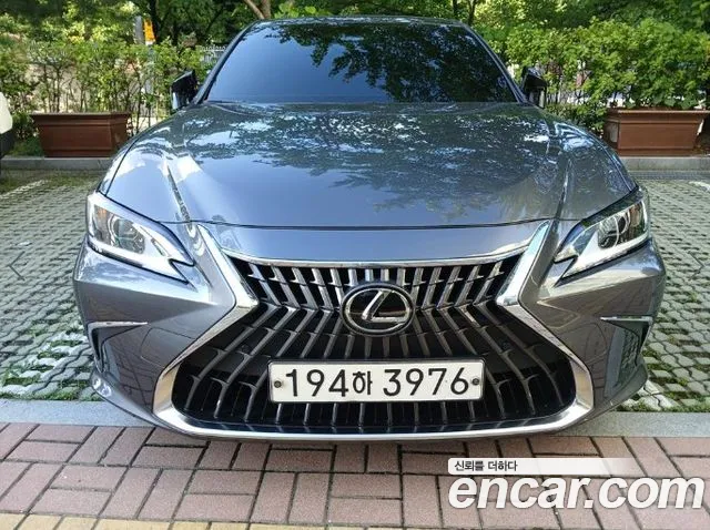 Lexus ES300h 7