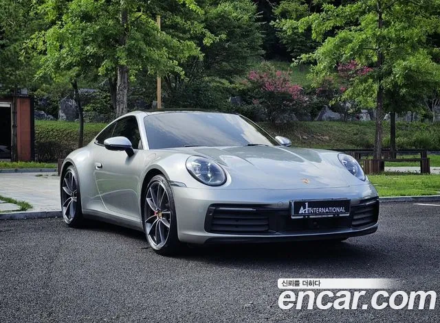 Porsche 911 (992) 4S