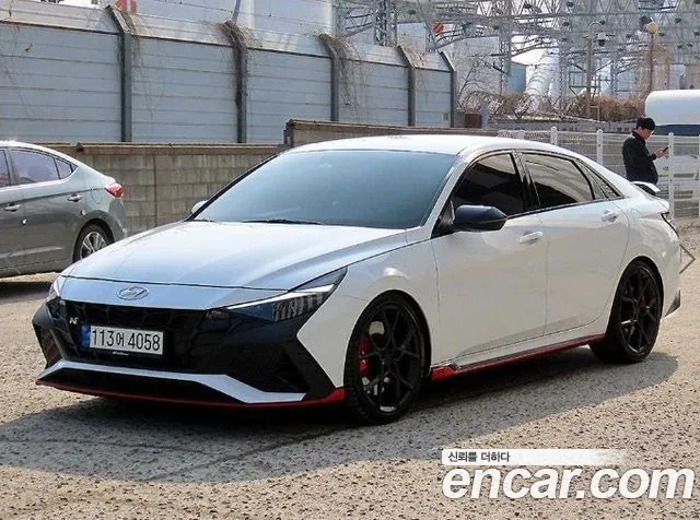 Hyundai Avante (CN7) 2.0 N