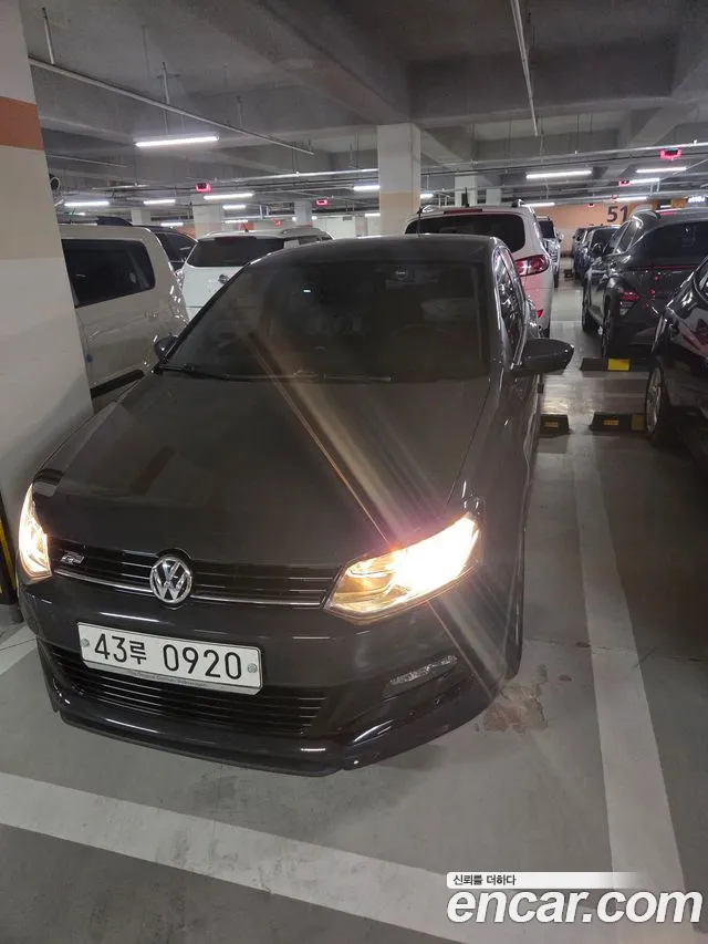 Volkswagen 1.4 TDI R-Line 5