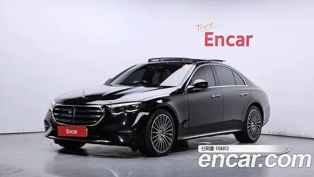 Mercedes-Benz E- W214 E450 4MATIC