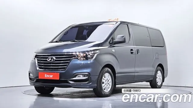 Hyundai The New Grand Starex 5