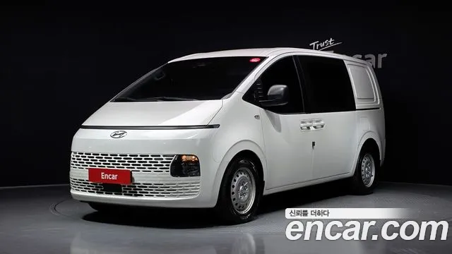 Hyundai Staria 5